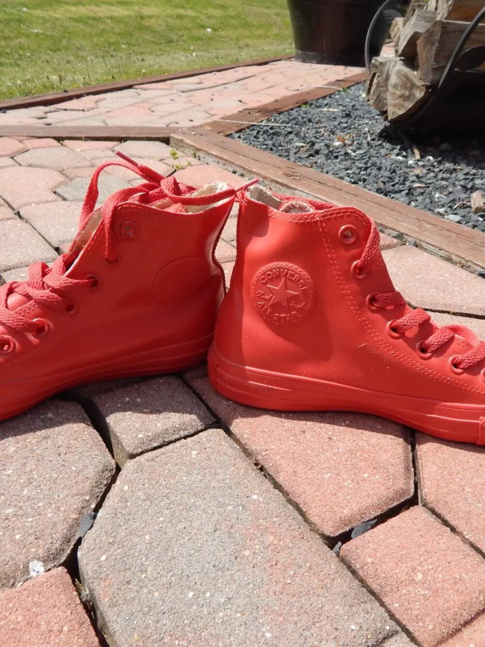 Converse Red Vinyl Like Sneakers Kids Youth Size 3.5